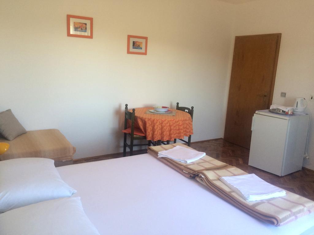 Apartments Radulovic Biograd Na Moru Εξωτερικό φωτογραφία