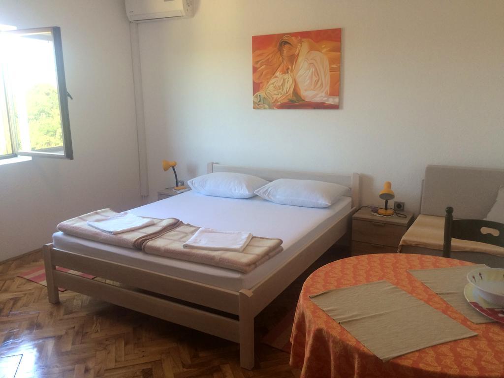 Apartments Radulovic Biograd Na Moru Εξωτερικό φωτογραφία