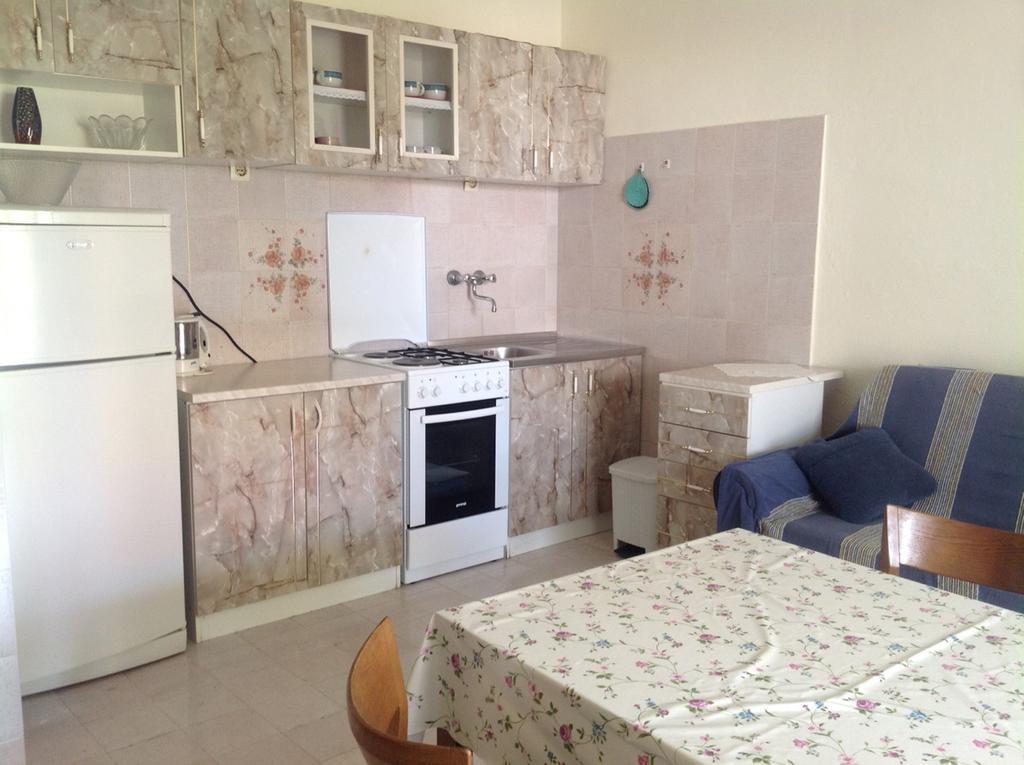 Apartments Radulovic Biograd Na Moru Δωμάτιο φωτογραφία